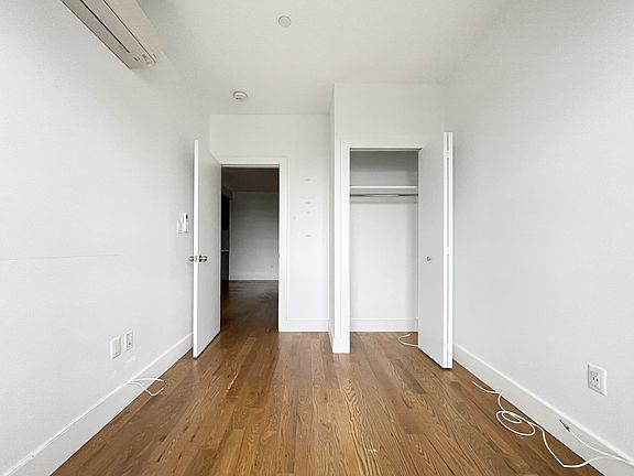 5th image of 224 Hawthorne St #5R
