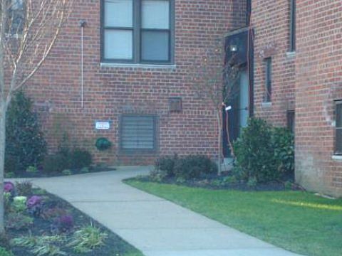 4th image of 170-06 Crocheron Ave APT 1G