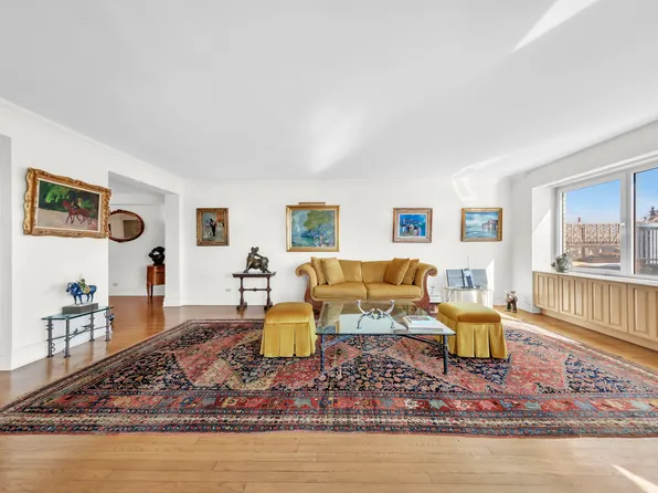 45 Sutton Place South 14F image 2 of 20
