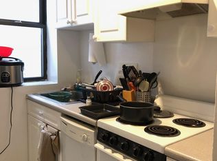 822 Beacon St, Boston, MA 02215