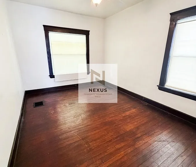 10609 Bernard Ave #1 — Photo 7