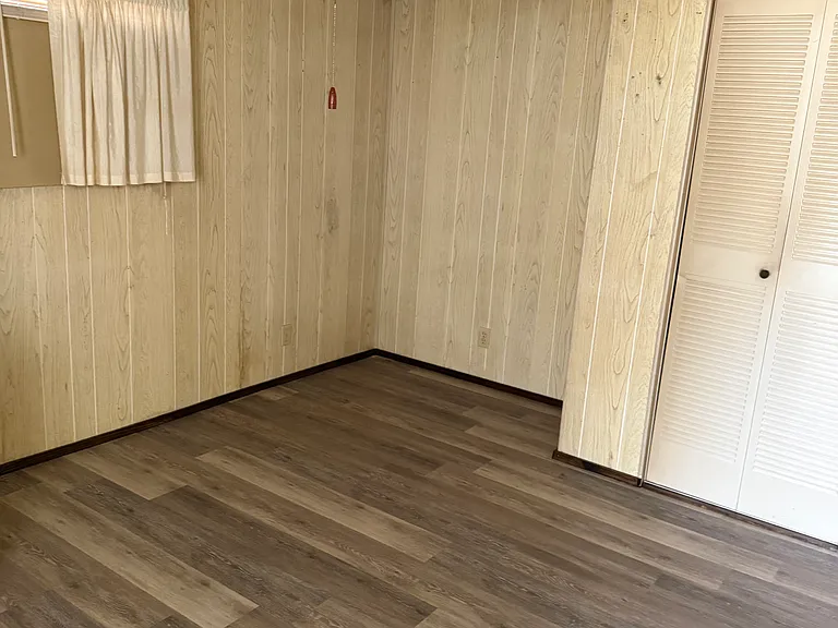 6348 New York St — Photo 10