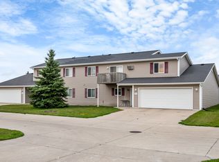 1604 Aspen Dr NE, East Grand Forks, MN 56721