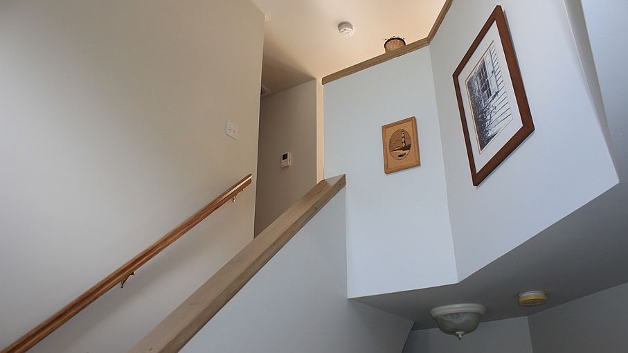 Entry Foyer to Main LR Areas