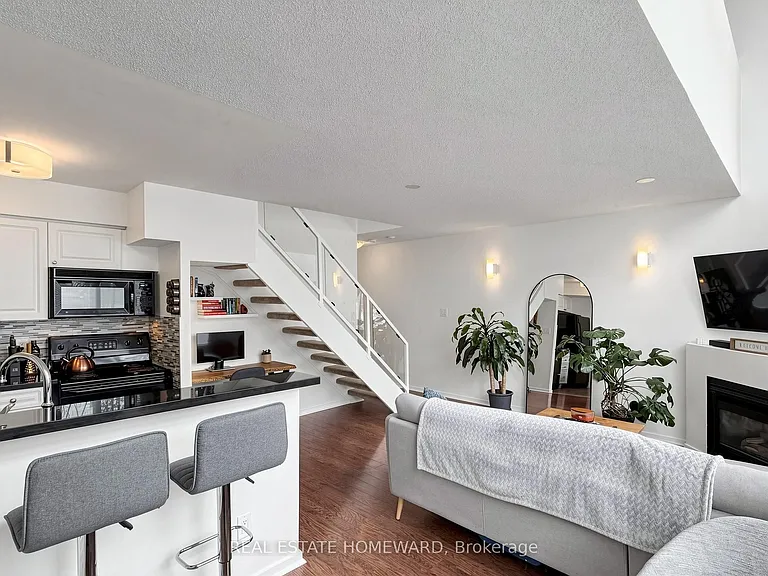 200 Manitoba St #233 — Photo 2