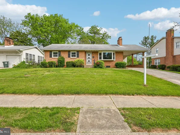 707 Midway Dr, Frederick, MD 21701