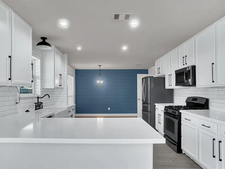 15807 Little Miss Creek Dr — Photo 9