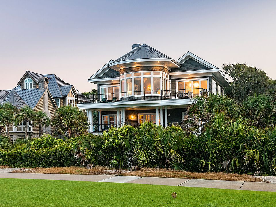 1st image of 40 Atlantic Beach Ct