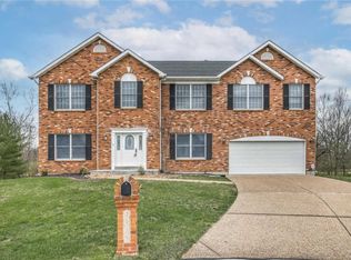 2939 Sandtrap Dr, Dardenne Prairie, MO 63368