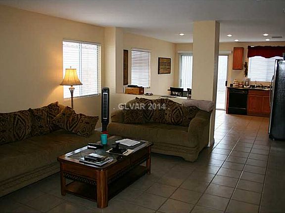 3rd image of 665 N Saloon Ct