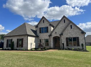 22 Larkhaven Loop, Jackson, TN 38305