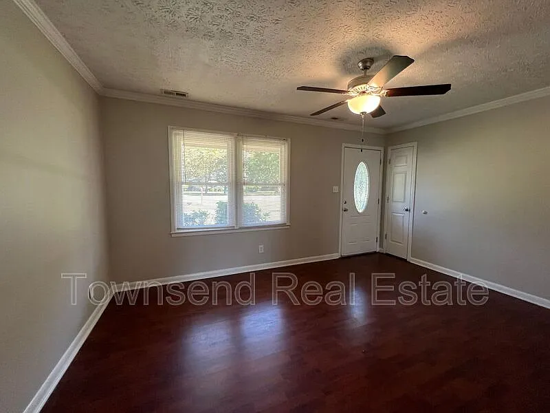 Building Photo - 7143 Stoney Point Rd