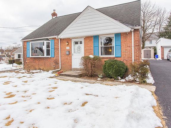 2nd image of 104 Rockwood Dr