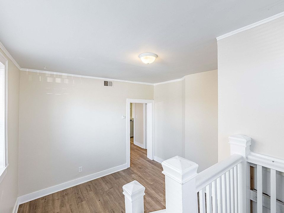 1st image of 2601 W 55th St #B3