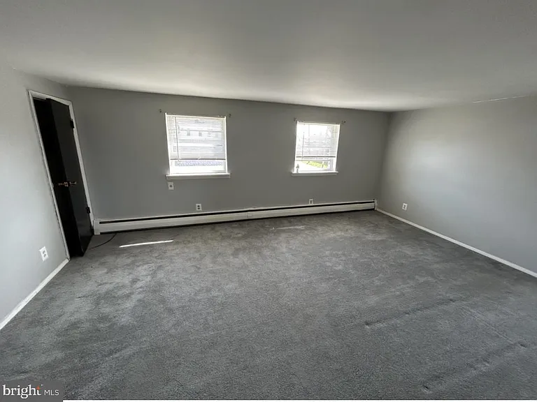 513 Cedar Ave — Photo 8