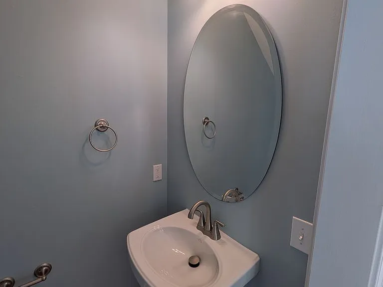 927 Kensington Park Rd — Photo 10