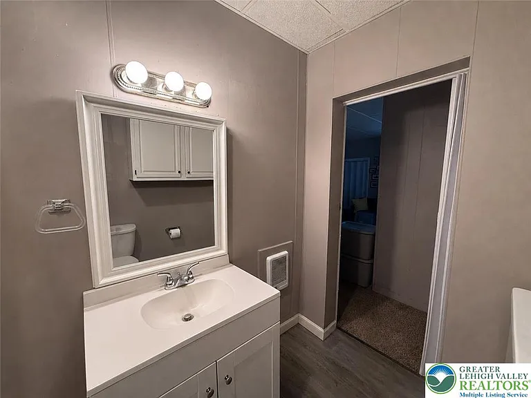 421 North St #2 — Photo 10