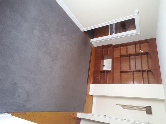 3rd image of 513 Hill St #515