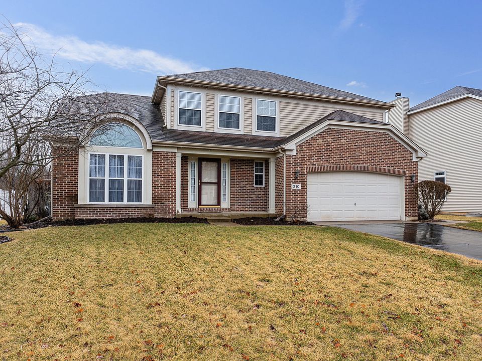 1st image of 210 Woodland Dr