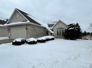 924 E Pondview Ct, Appleton, WI 54913