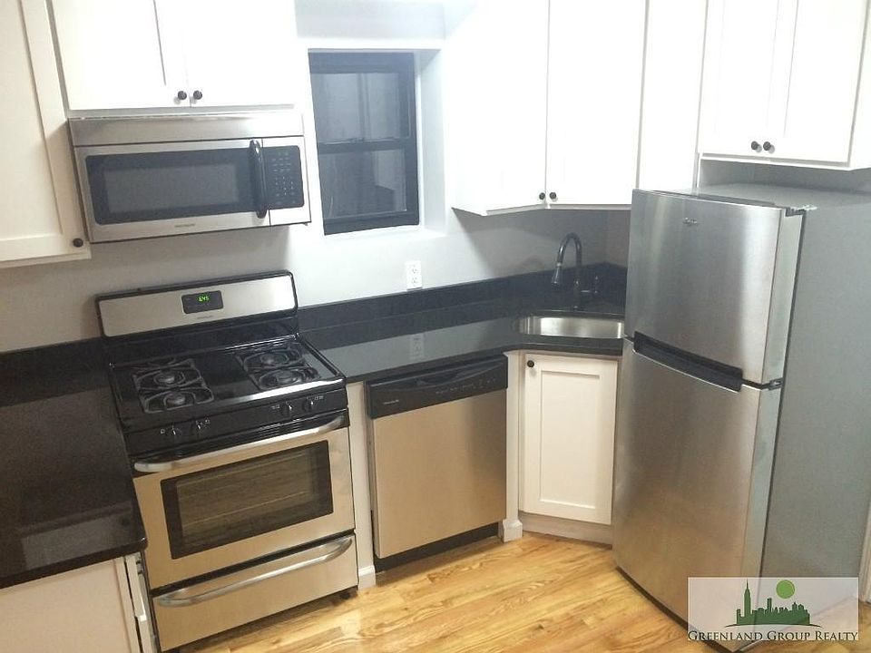 1st image of 43 Underhill Ave #3
