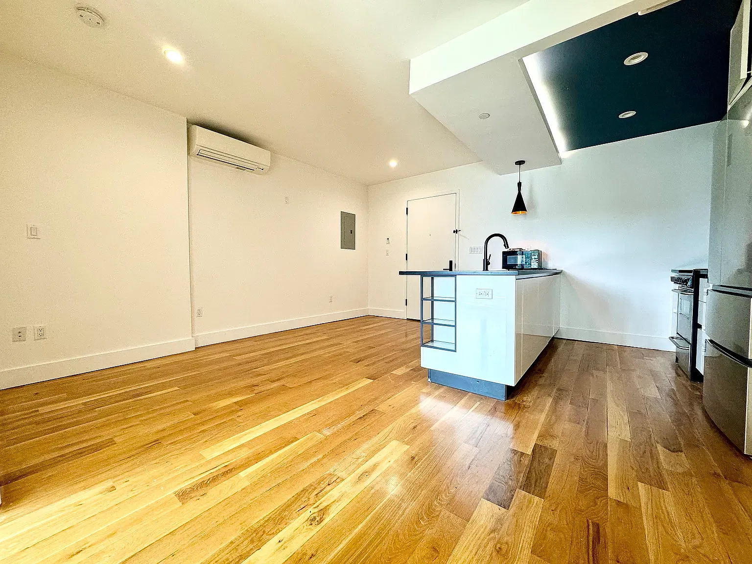 10 Lexington Avenue — Photo 2