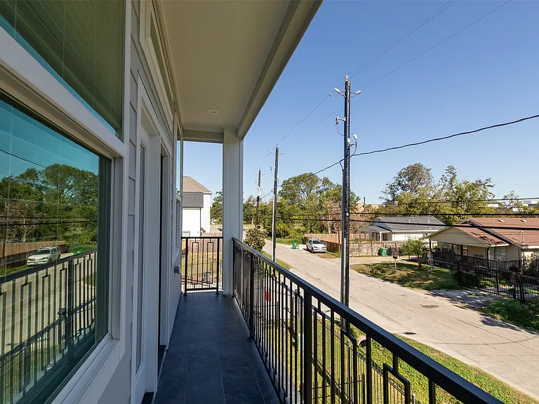 1810 Palmetto Landing Ct — Photo 23