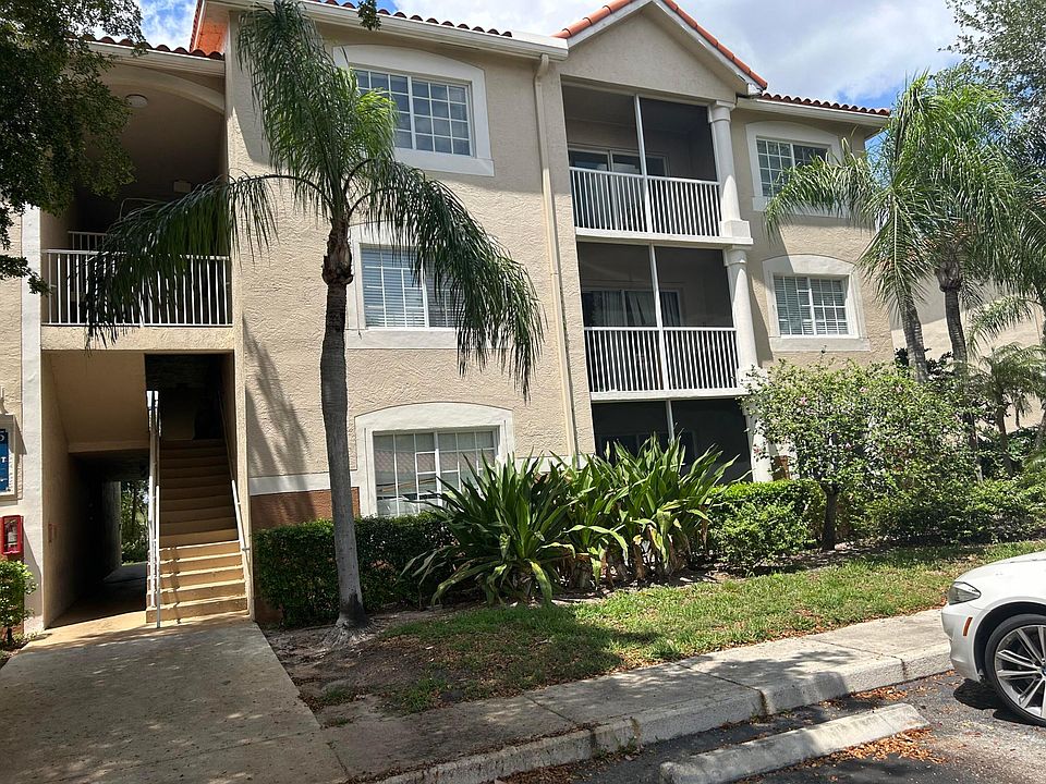 1st image of 8965 Okeechobee Boulevard #307