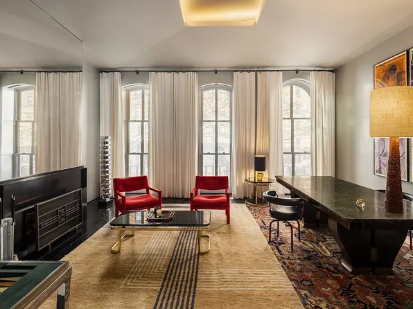 462 W 23rd St, New York, NY 10011