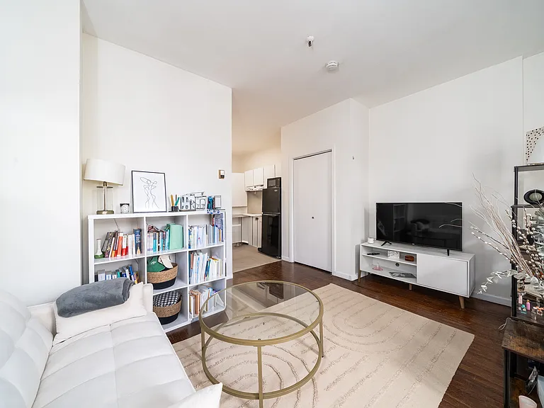 108 Adams St #3 — Photo 7