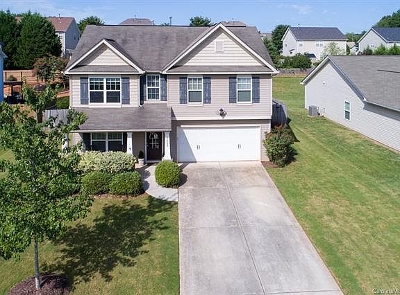 2nd image of 3023 Sterling Ct