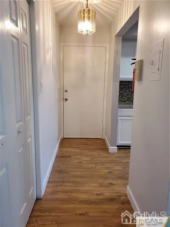 2 bed, 2.0 bath, $2,300 — Photo 2