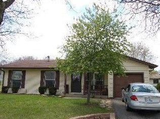 976 Cooper Ct, Elk Grove Village, IL 60007