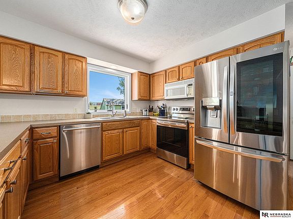 4th image of 6700 Meursault Dr