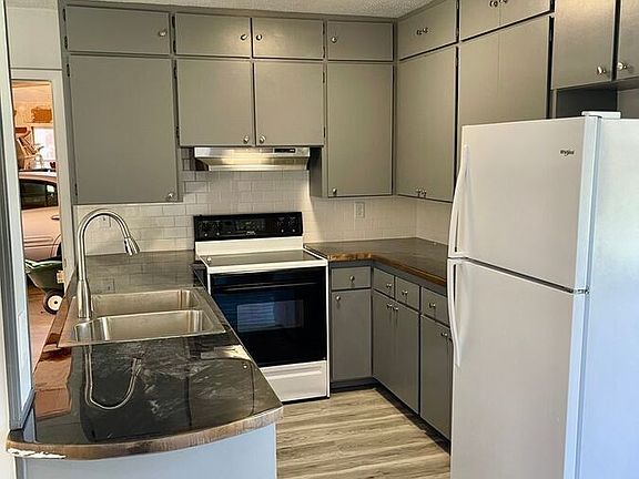 4th image of 4717 Dogwood Dr