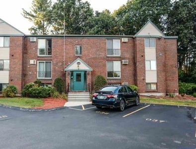112 English Village Road #303, Manchester, NH, 03102