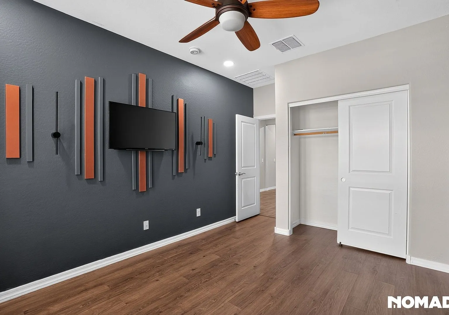 11,000 sq ft lot + wood floor+ huge backyard + gated community + pool + 2-car garage + EV charger... — Photo 4
