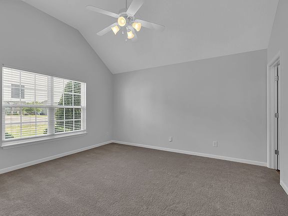 5th image of 378 Sarava Ln
