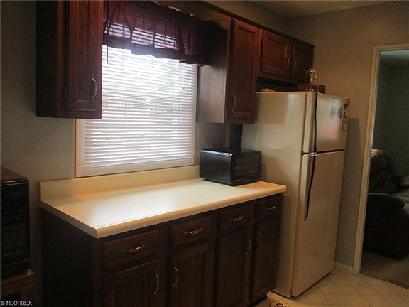 4th image of 314 Prospect St