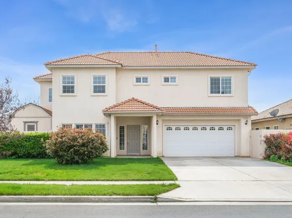 3125 Sterling Ave, Sanger, CA 93657