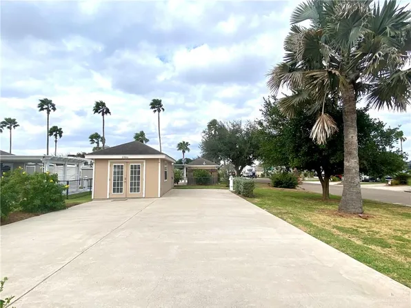 3906 Lark Dr, Mission, TX 78572