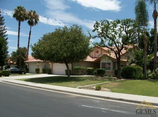 5310 Shadow Stone St, Bakersfield, CA 93313