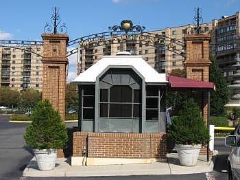 5th image of 8380 Greensboro Dr APT 826