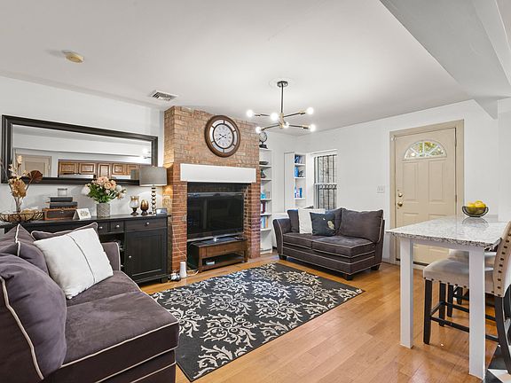 3rd image of 145 Palisade Ave #1