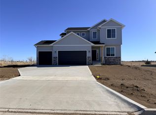 1611 Stuart Rd, Stuart, IA 50250