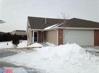 7508 Crystal Ct, Lincoln, NE 68506