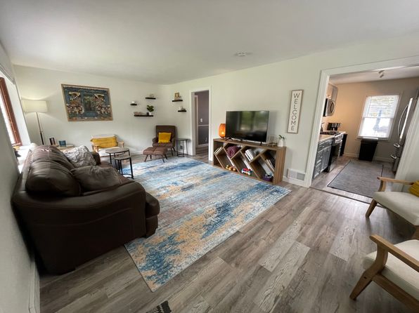 (undisclosed Address)