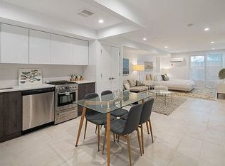 656 Chauncey St, Brooklyn, NY 11207