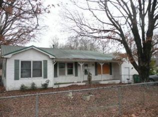 111 Sunnydale Dr, Springdale, AR 72764