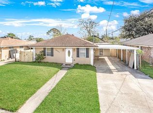 2501 Corinne Dr, Chalmette, LA 70043